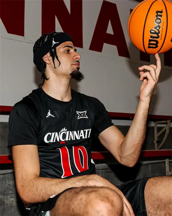  Cincinnati Bearcats #10 Shon Abaev 2025-26 Black XII College Basketball Game Jersey 