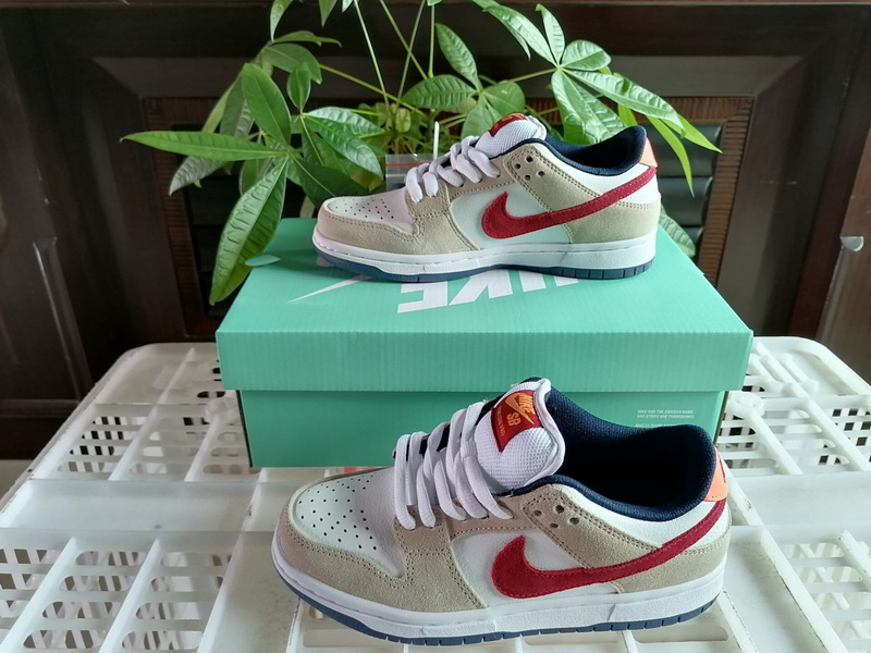 Nike SB Dunk Low Men Shoes 553