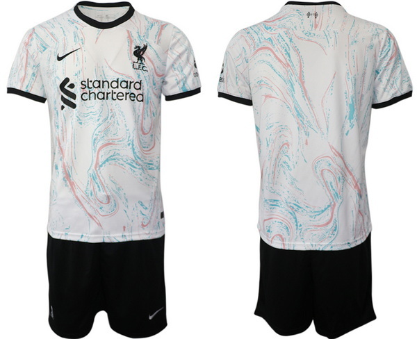 Liverpool Men Soccer Jersey 017
