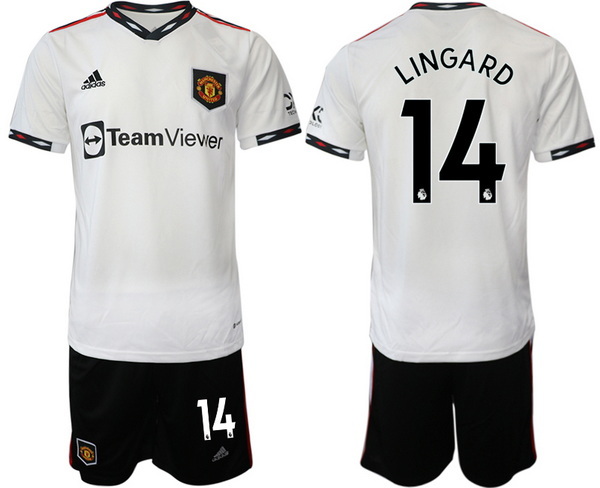 Manchester United Men Soccer Jersey 013