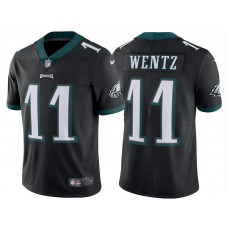 2017 Philadelphia Eagles #11 Carson Wentz Black Vapor Untouchable Limited Jersey