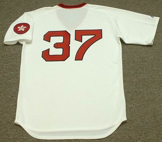 BILL LEE Boston Red Sox 1975 Majestic Cooperstown Home Throwback Baseball Jersey