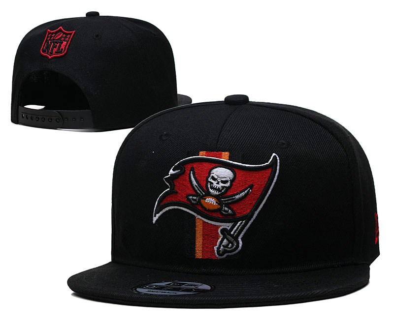 Buccaneers Black Snapback Hat --YD