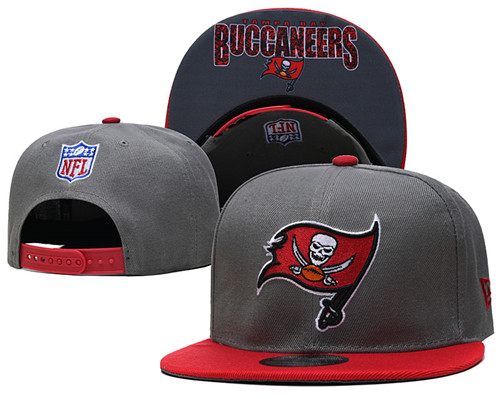 Buccaneers Gray Snapback Hat --TX