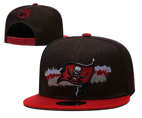 Buccaneers Snapback Hat  --YD