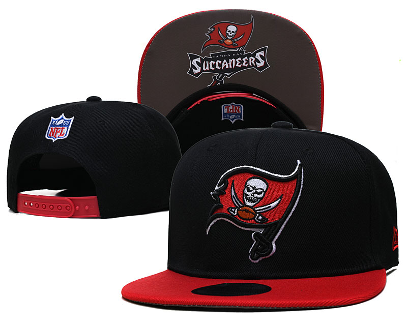 Buccaneers Team Logo Snapback Hat --  -TX