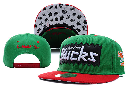 Bucks Team Logo Green Mitchell & Ness Adjustable Hat LX