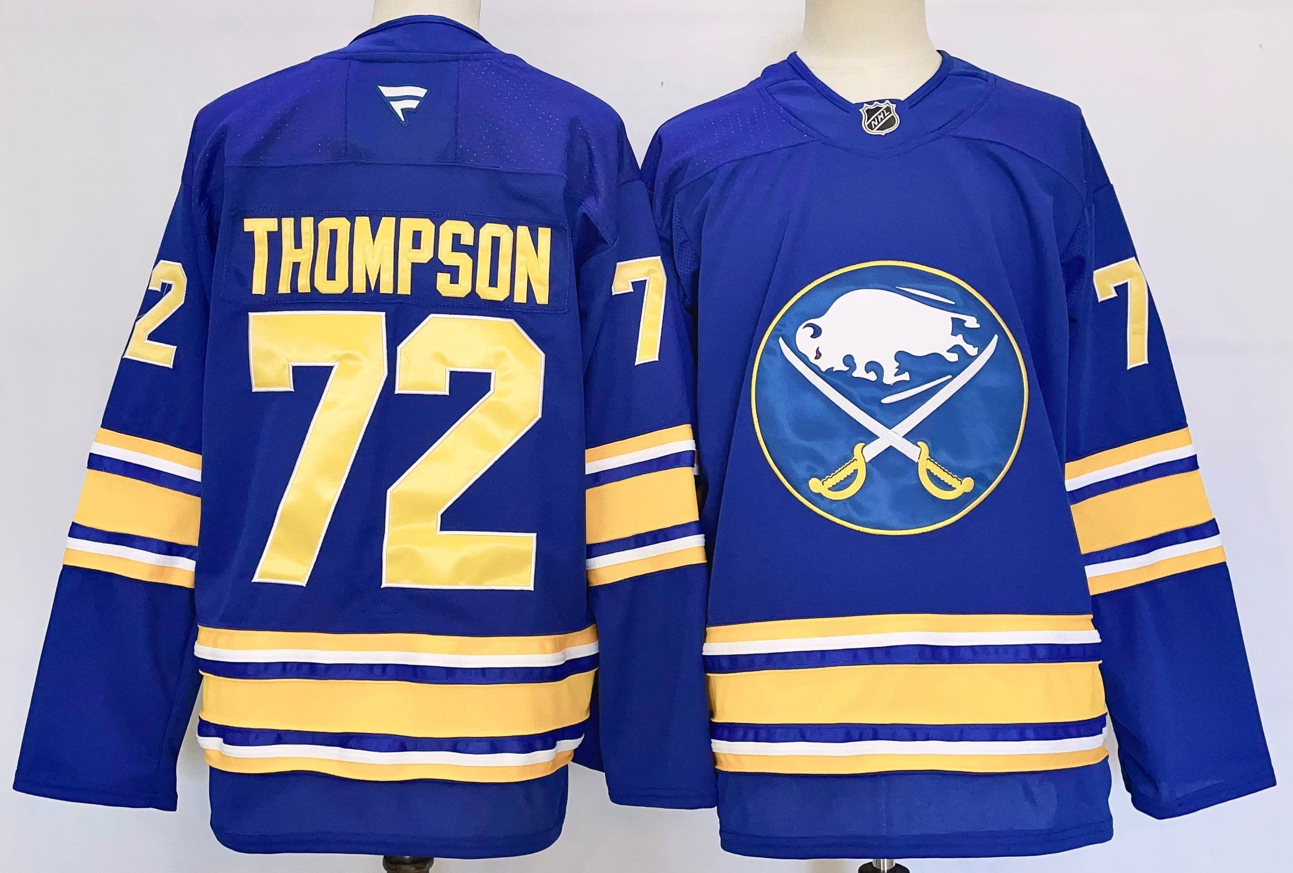Buffalo Sabres #72 THOMPSON