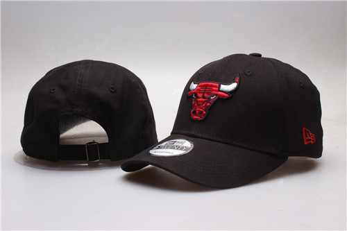 Bulls Team Logo Black Peaked Adjustable Hat YP