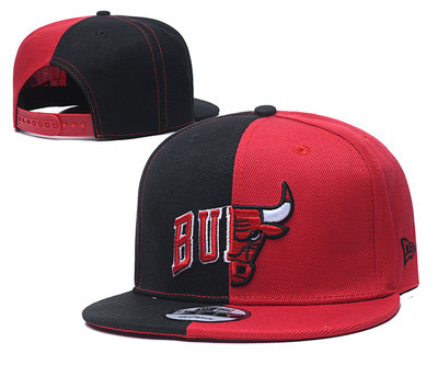 Bulls Team Logo Red Black Split Adjustable Hat TX