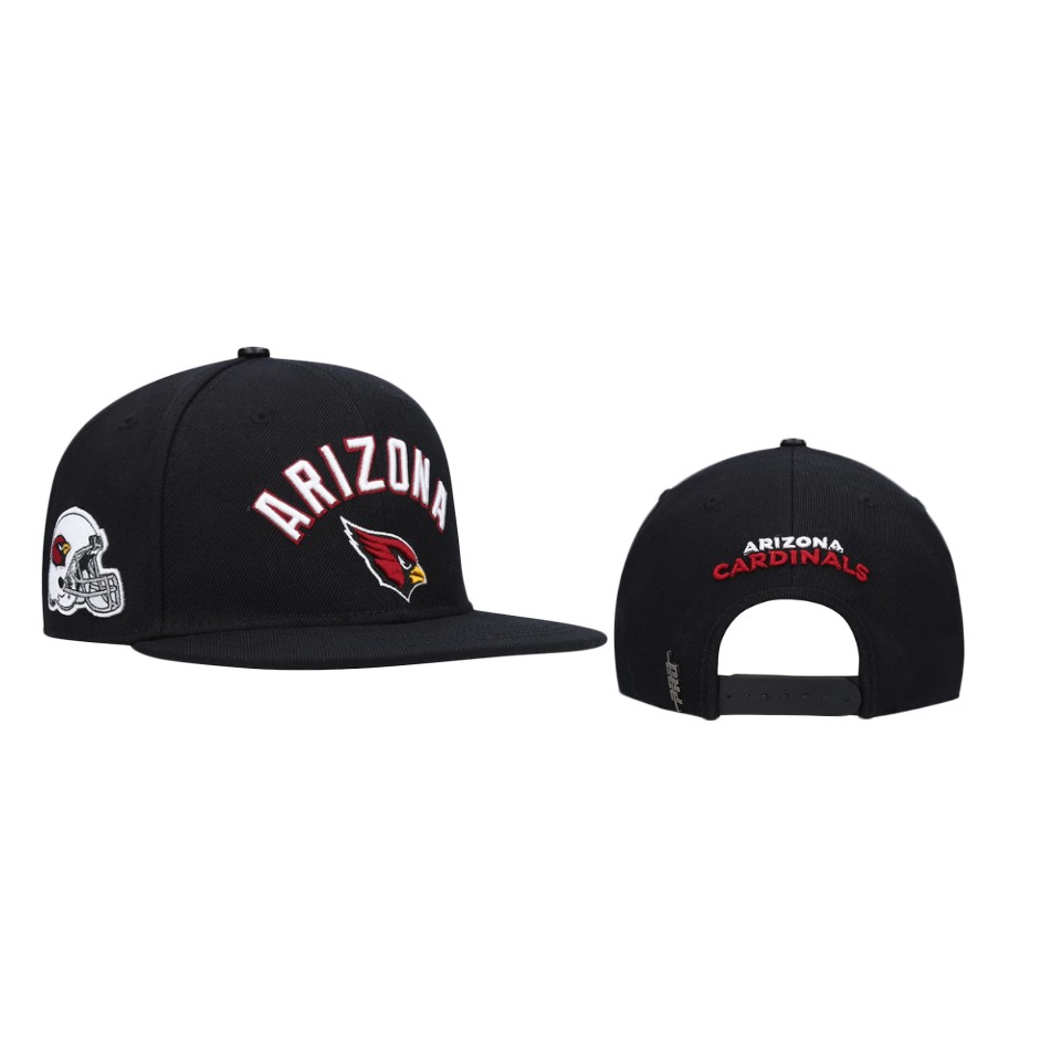 Cardinals Black Stacked Pro Standard Snapback Hat