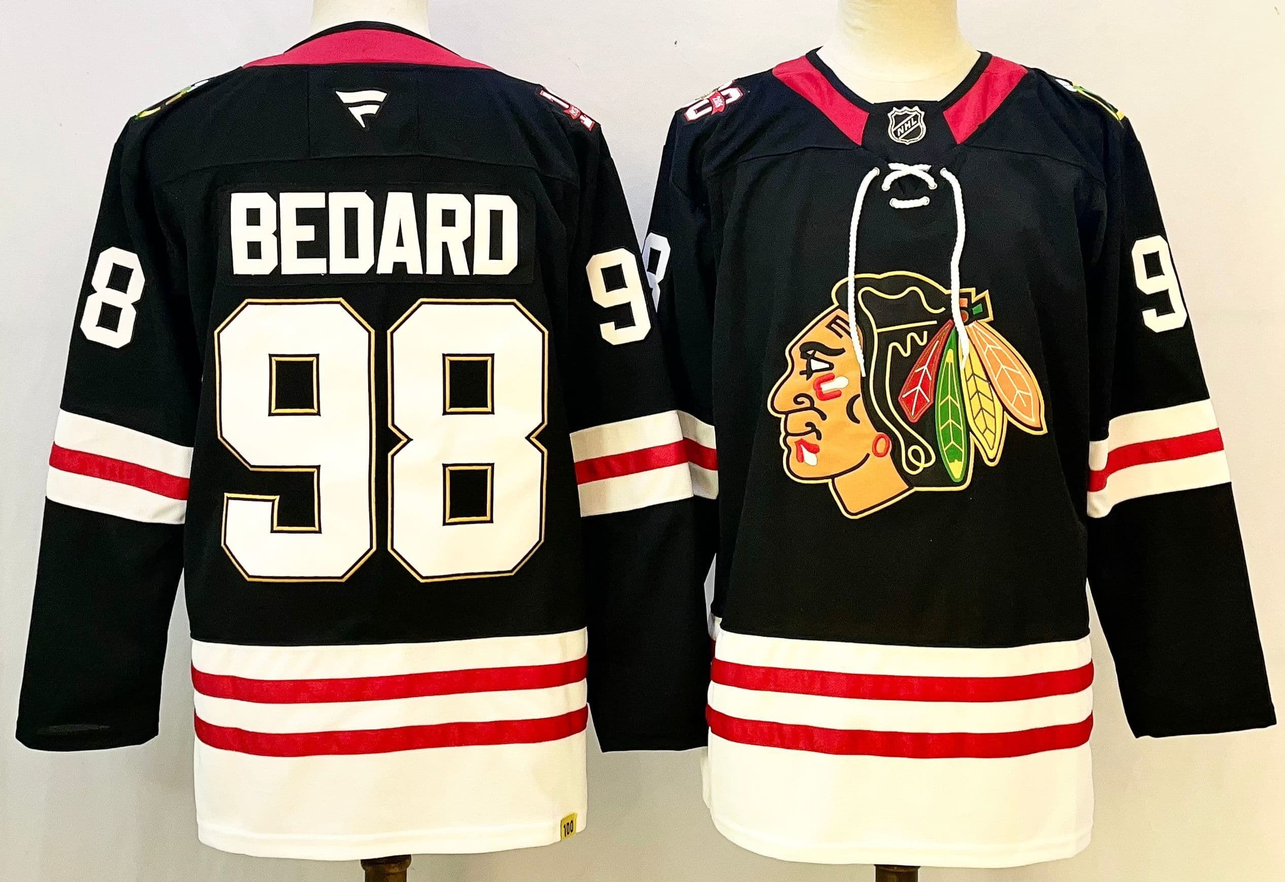Chicago Blackhawks Jersey   Connor Bedard    98
