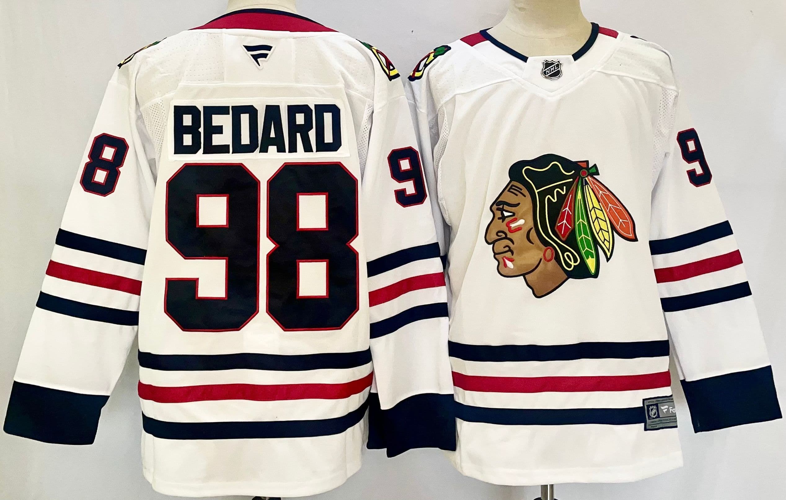 Chicago Blackhawks Jersey   Connor Bedard 98