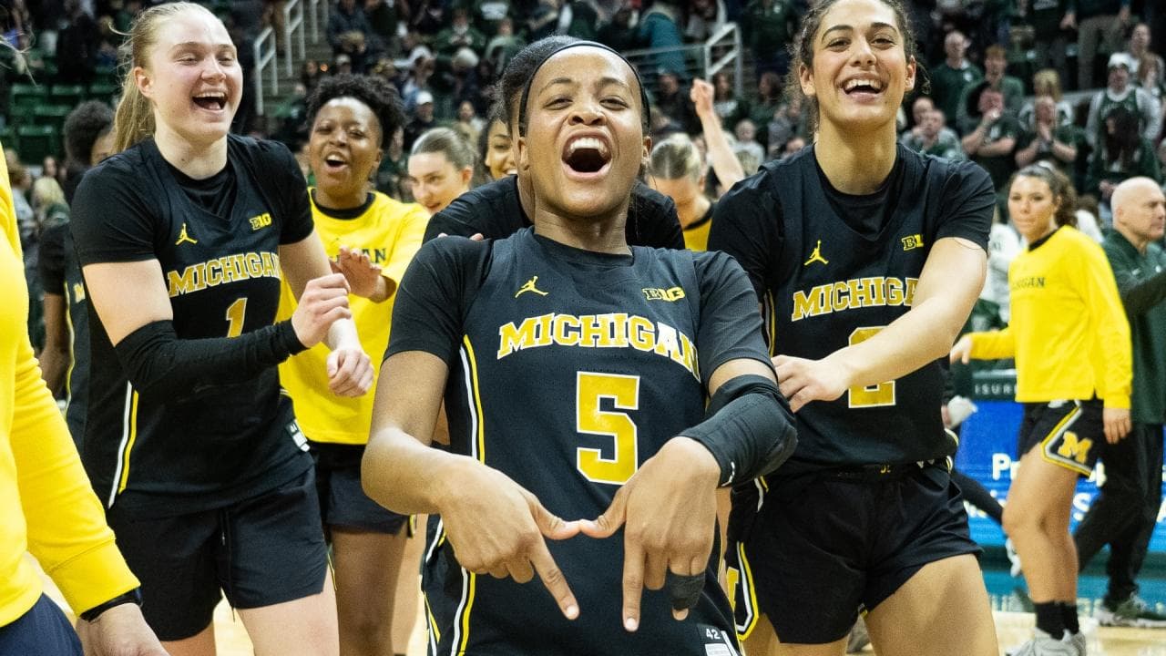 Custom Michigan  Wolverines  College women Basketball Game Jersey