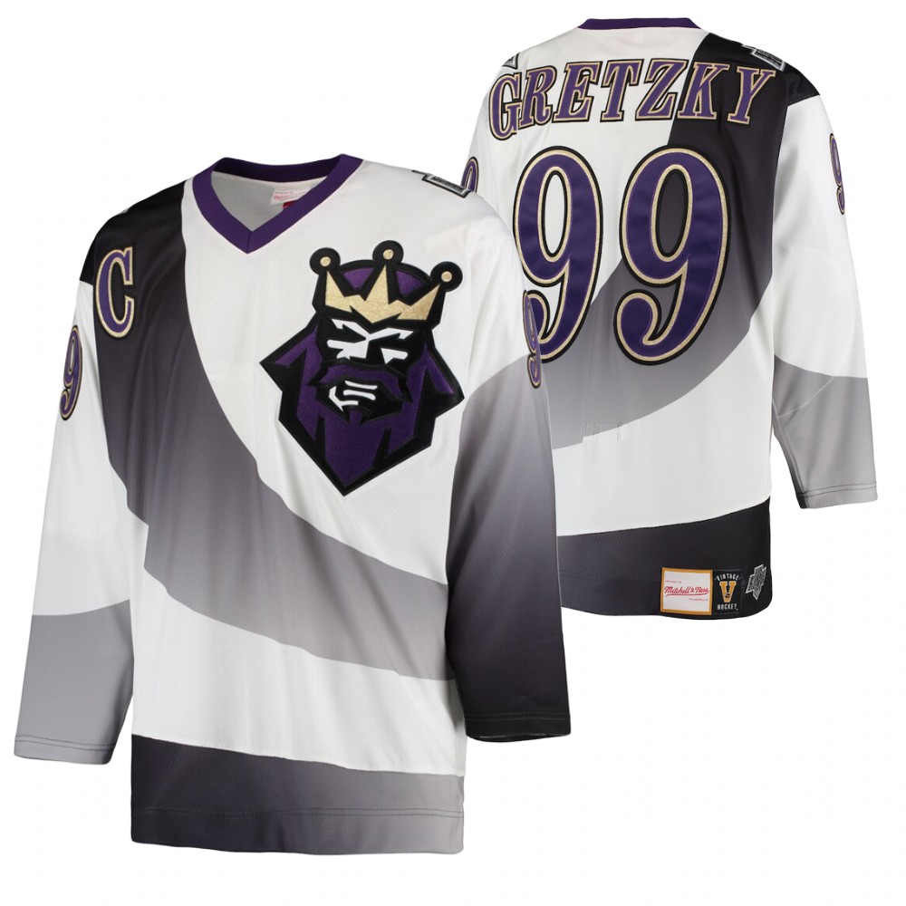 Kings Wayne Gretzky 1995-96 Throwback White Alternate Authentic Jersey