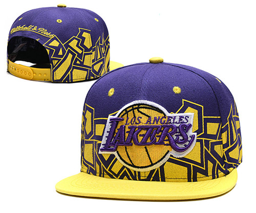 Lakers Team Logo Yellow Purple Mitchell & Ness Adjustable Hat TX