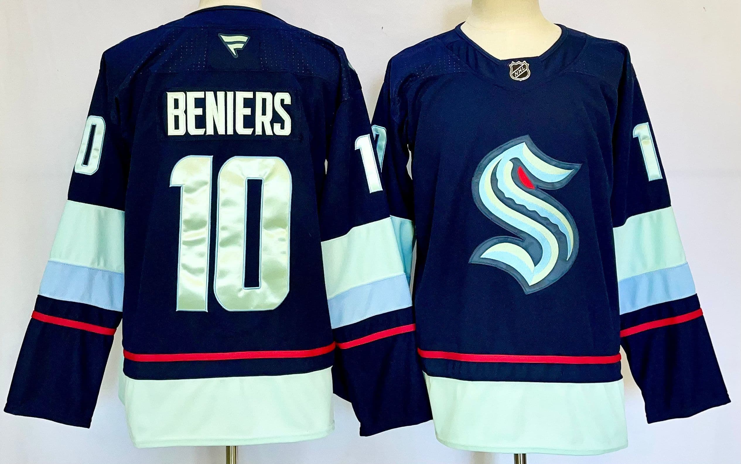 Matty Beniers 10 Seattle Kraken Fanatics Branded  NHL  Hockey jersey