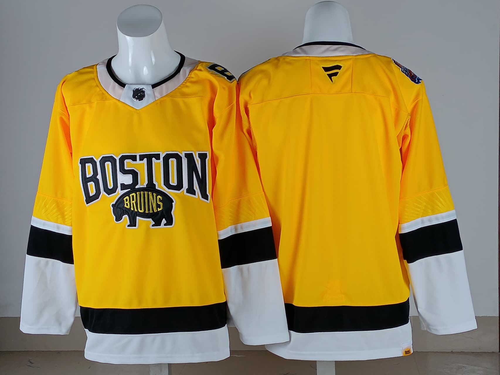 Men's Boston Bruins  2026 Stadium Series Premium Jersey Yellow