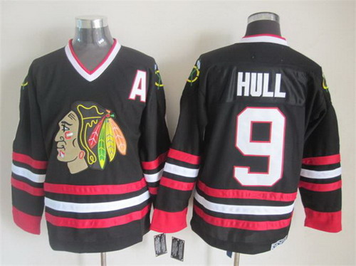 Men's Chicago Blackhawks #9 Bobby Hull Black CCM Vintage Throwback Jersey Stitched
