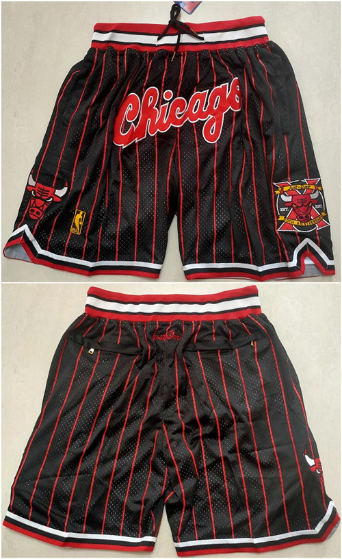 Men's Chicago Bulls Black Mitchell&Ness Shorts (Run Small)2