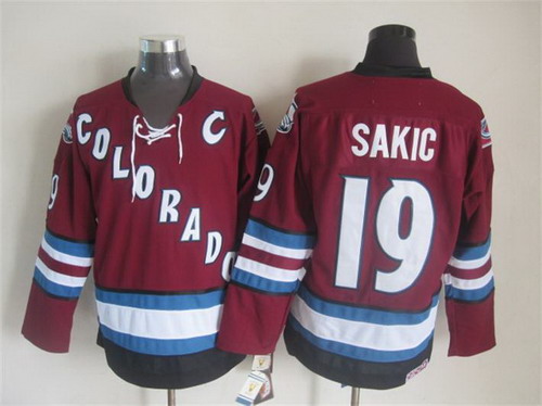 Men's Colorado Avalanche #19 Joe Sakic 2001-02 Red CCM Vintage Throwback Jersey Stitched