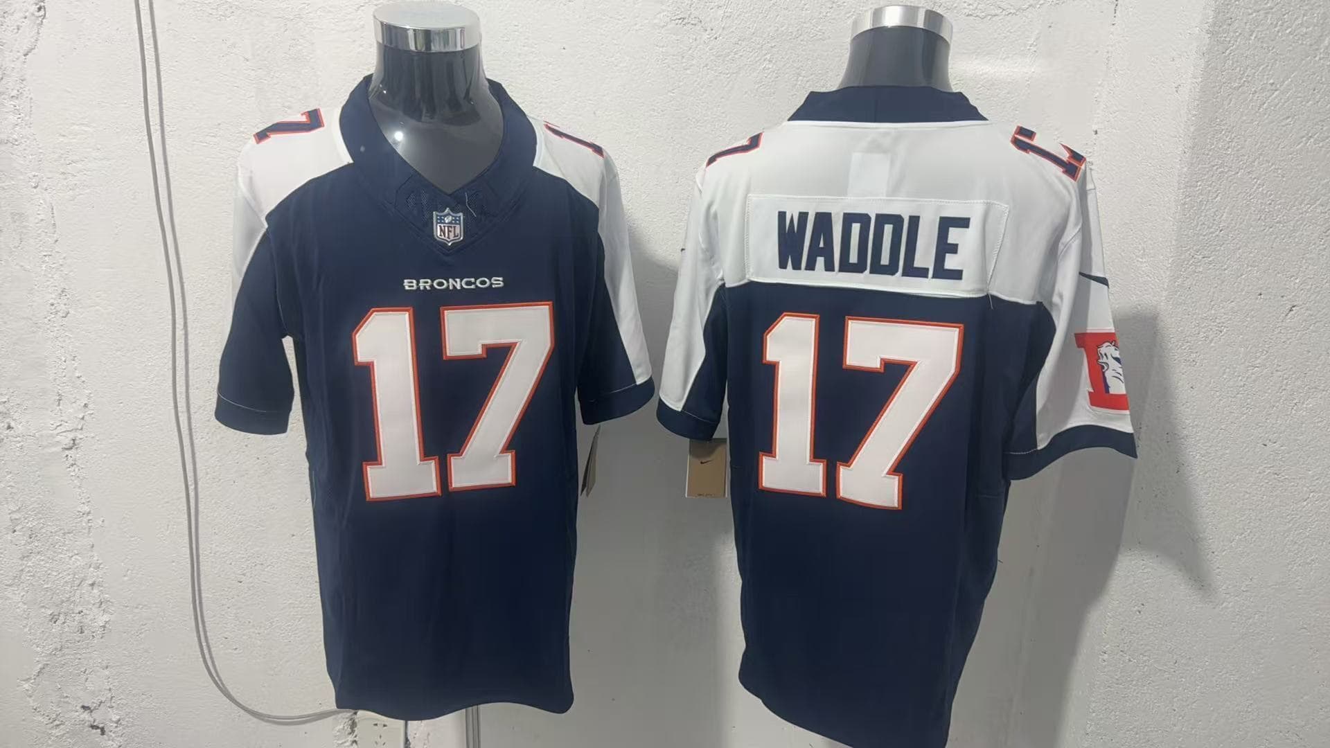 Men's Denver Broncos  Football Stitched Jersey    17 WADDLE