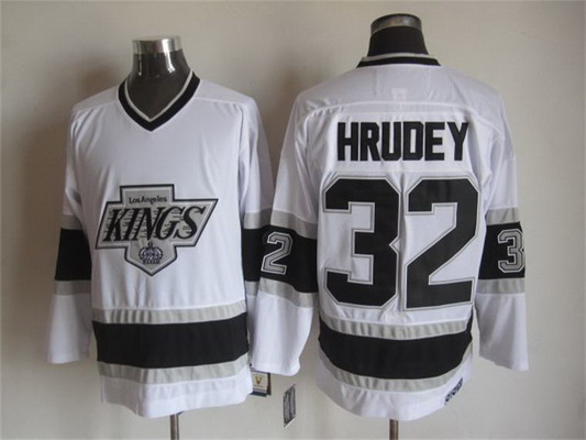 Men's Los Angeles Kings #32 Kelly Hrudey 1992-93 White CCM Vintage Throwback Jersey Stitched