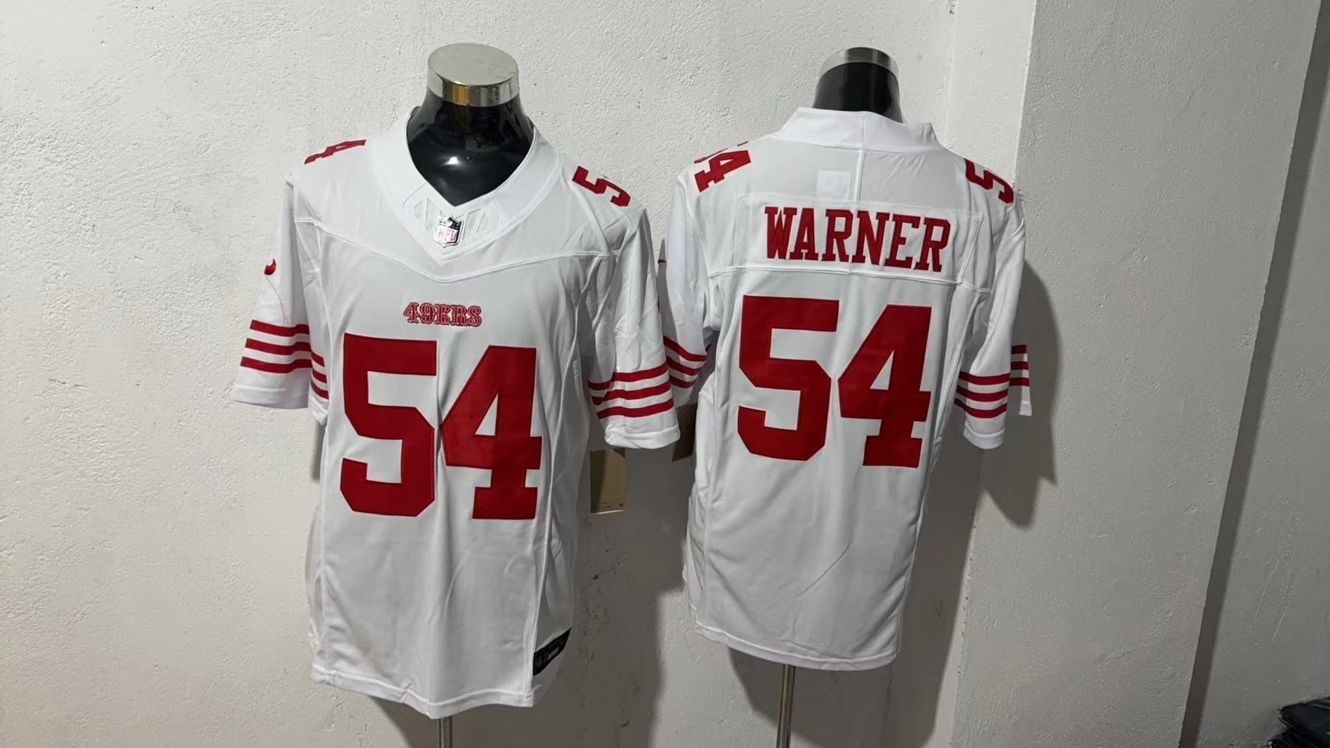 Men's San Francisco 49ers 2025   Vapor Limited Jersey - All Stitched    Fred Warner      54