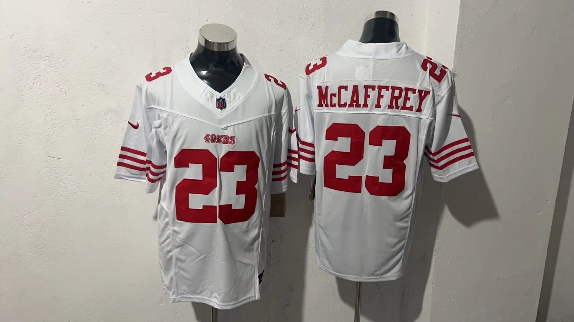 Men's San Francisco 49ers 2025 Vapor Limited Jersey - All Stitched    23 Christian McCaffrey