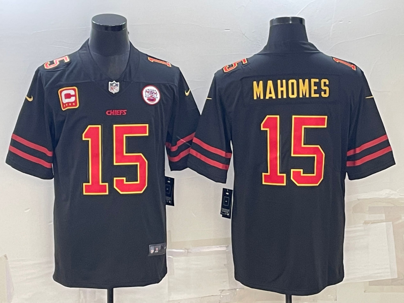 Mena??s Kansas City Chiefs #15 Patrick Mahomes Black Red Gold 4-star C Patch Vapor Untouchable Limited Stitched Jersey