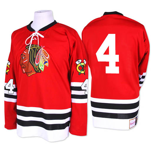 Mens Chicago Blackhawks #4 Bobby Orr Red 1960-61 CCM Throwback Stitched Jersey