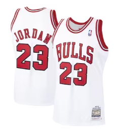 Michael Jordan Chicago Bulls Mitchell & Ness 1997-98 Hardwood Classics Authentic Jersey - White