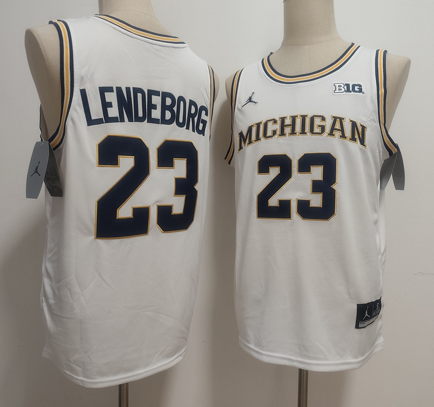 Michigan Wolverines #23 Yaxel Lendeborg