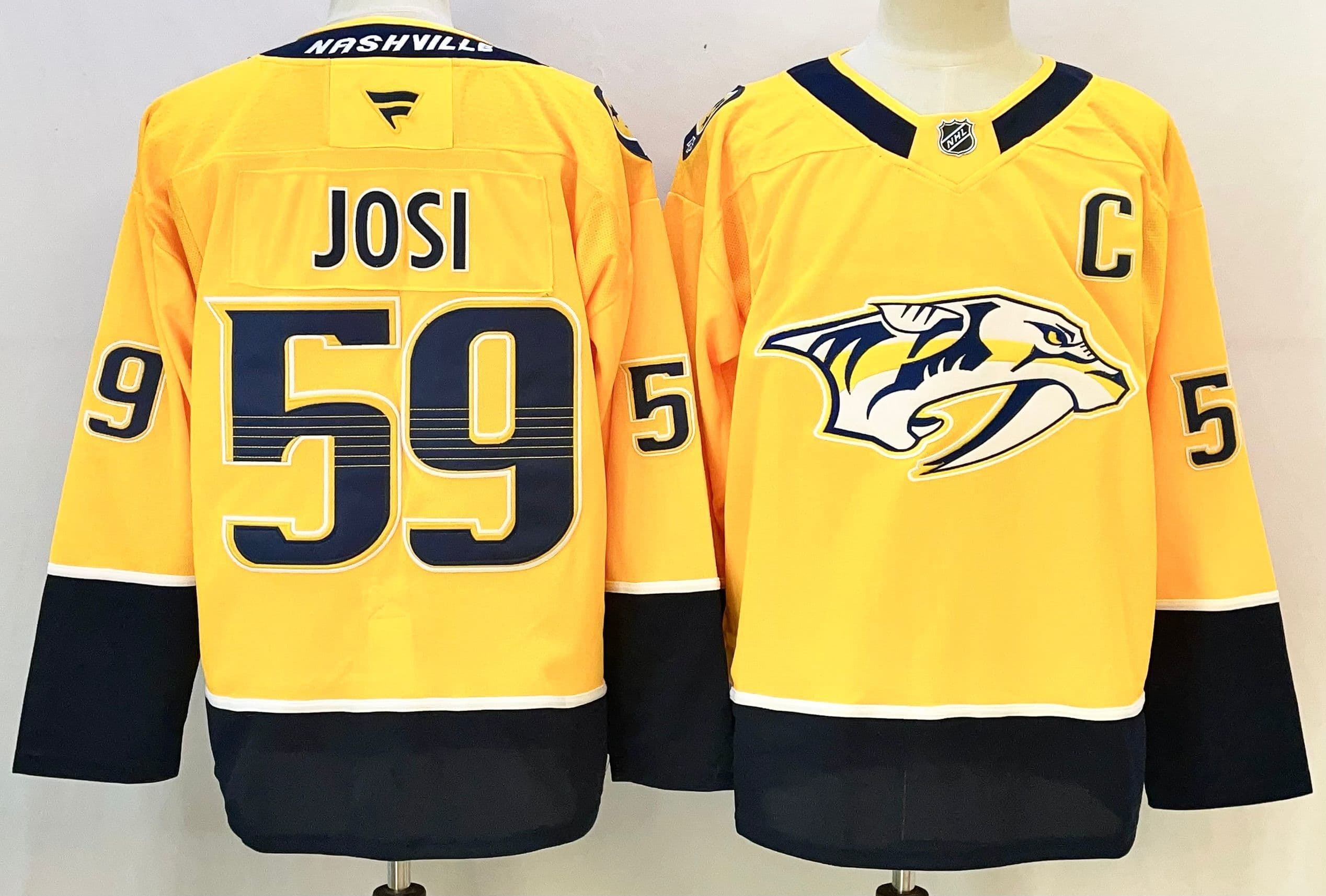Nashville Predators  #59 Roman Josi