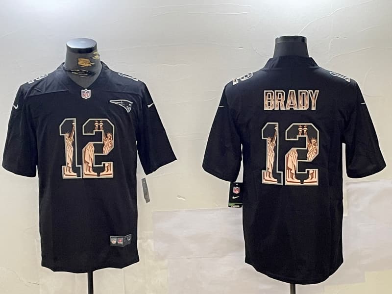 New   England Patriots    #12 Tom    Brady  Jersey