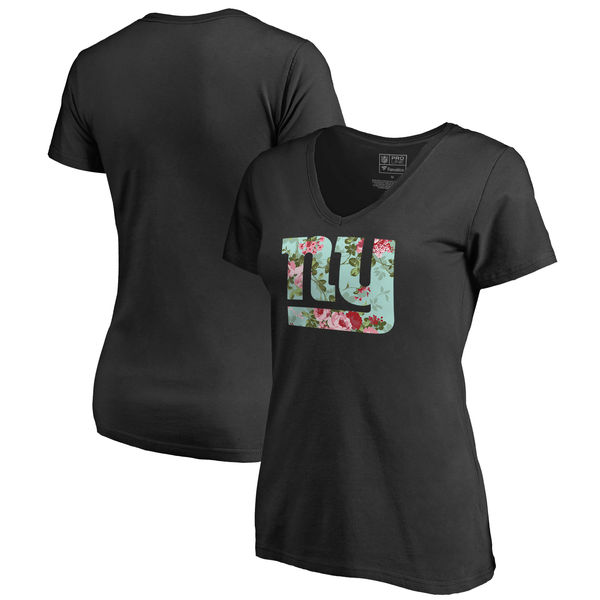 New York Giants NFL Pro Line By Fanatics Branded Women's Lovely Plus Size V Neck T-Shirt Black