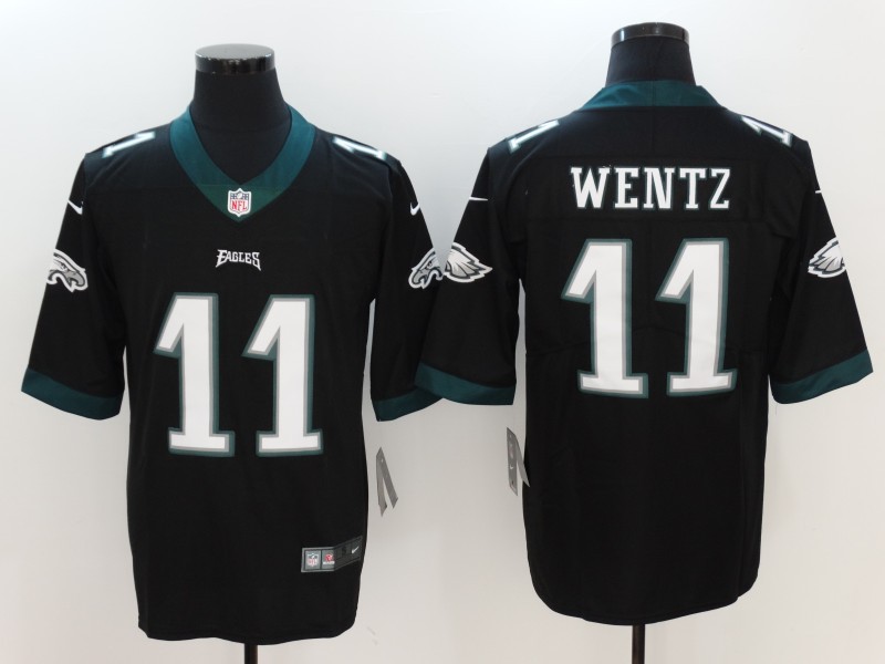Nike Eagles 11 Carson Wentz Black Vapor Untouchable Player Limited Jersey