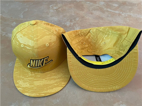 Nike Snapback Hat- -TX