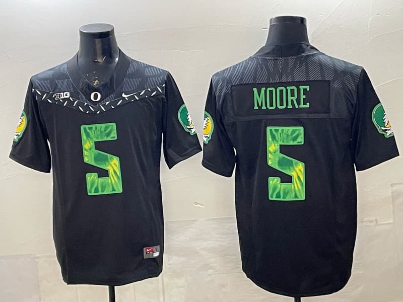 Oregon  Ducks #5 Dante Moore