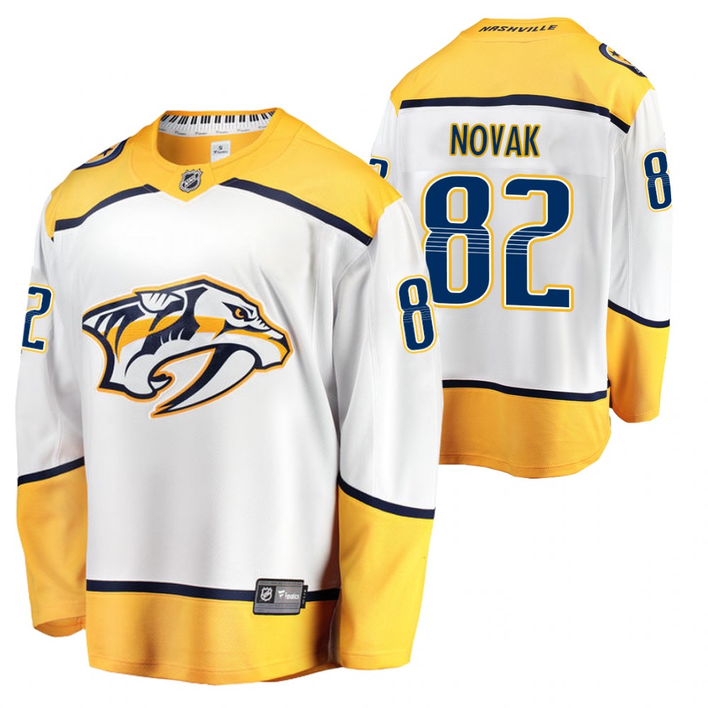 Predators Tommy Novak #82 White Away 2021-22 Jersey