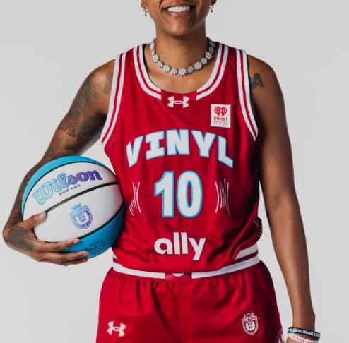Vinyl Basketball Club Under Armour Jersey Courtney Williams  #10