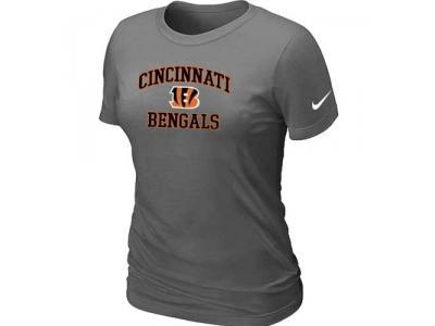 Women Cincinnati Bengals Heart & Sou D.Greyl T-Shirt