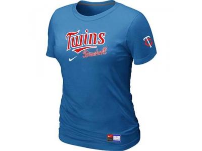Women Minnesota Twins NEW L.blue Short Sleeve Practice T-Shirt