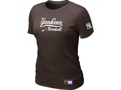 Women New York Yankees NEW Brown Short Sleeve Practice T-Shirt