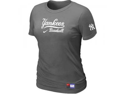 Women New York Yankees NEW D.Grey Short Sleeve Practice T-Shirt