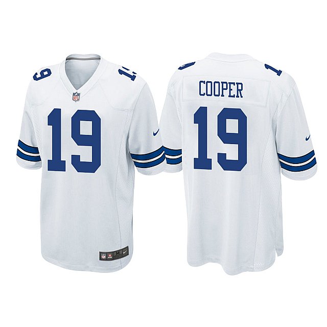amari-cooper-cowboys-game-white-jersey-middle