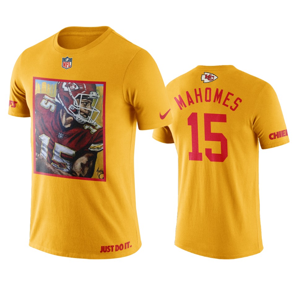 chiefs patrick mahomes gold art print designer t shirt