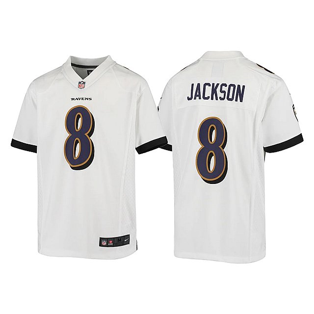 lamar-jackson-game-baltimore-ravens-white-jersey-middle