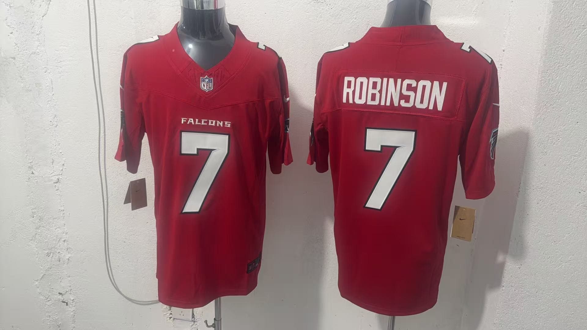 men's Atlanta Falcons 2026 Vapor Limited Jersey - All Stitched Bijan  Robinson