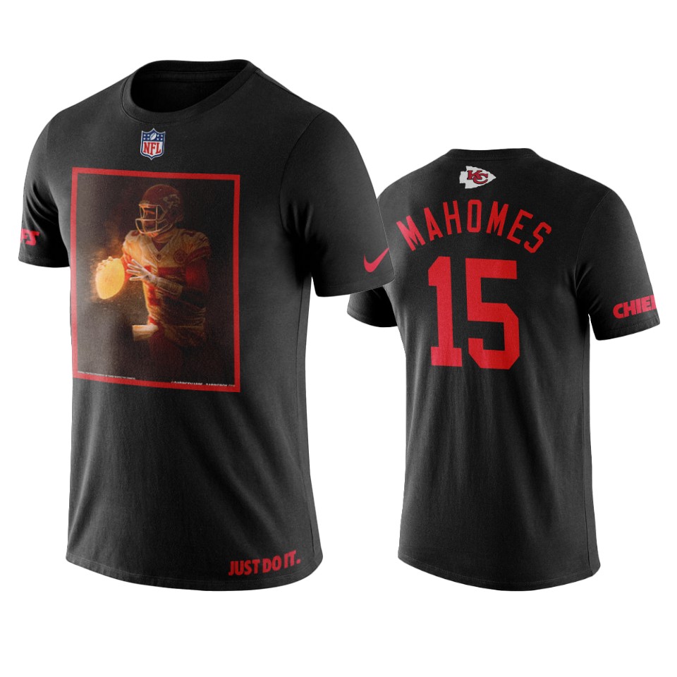 patrick mahomes black art print luminous t shirt